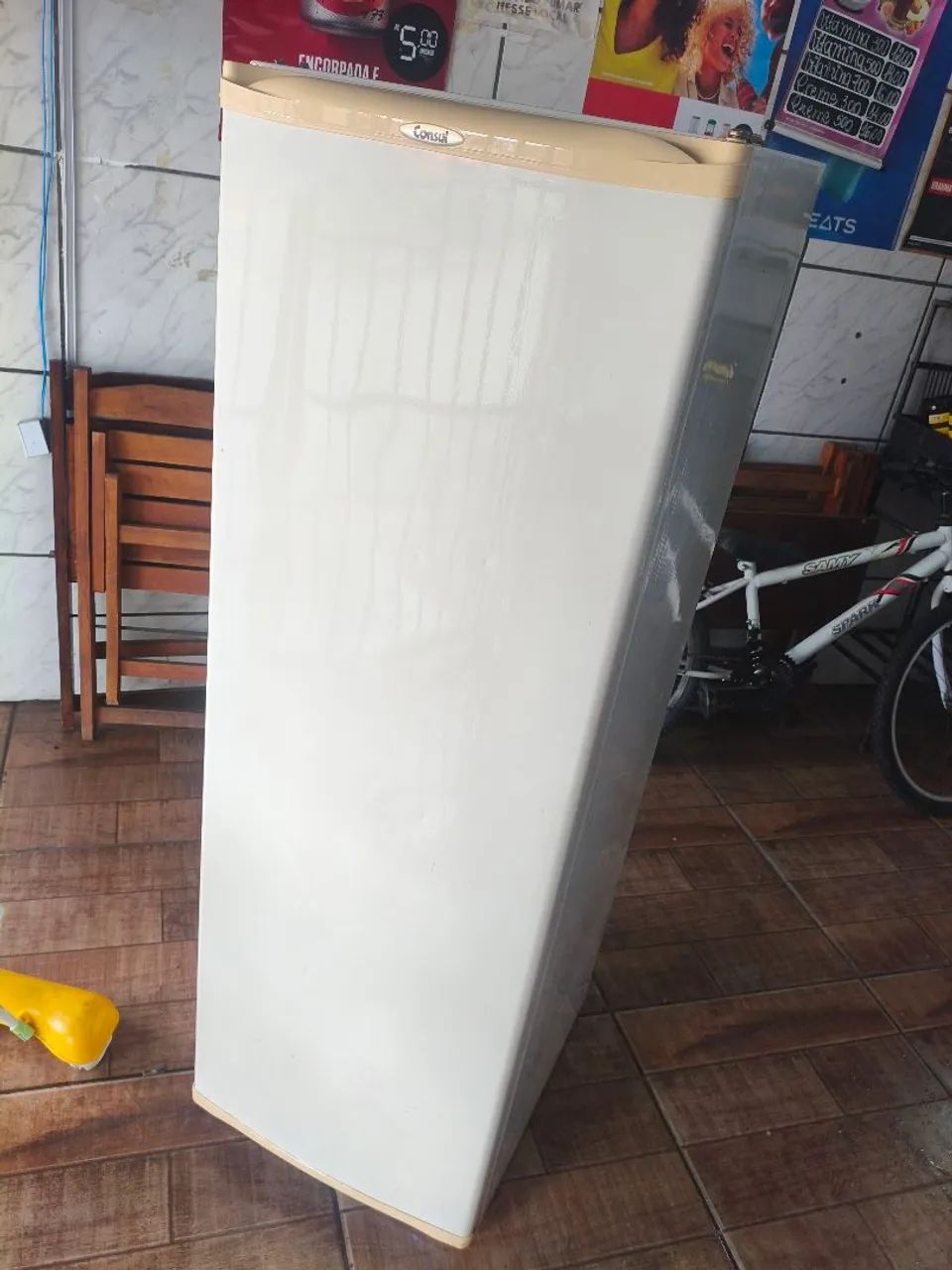 Freezer vertical 