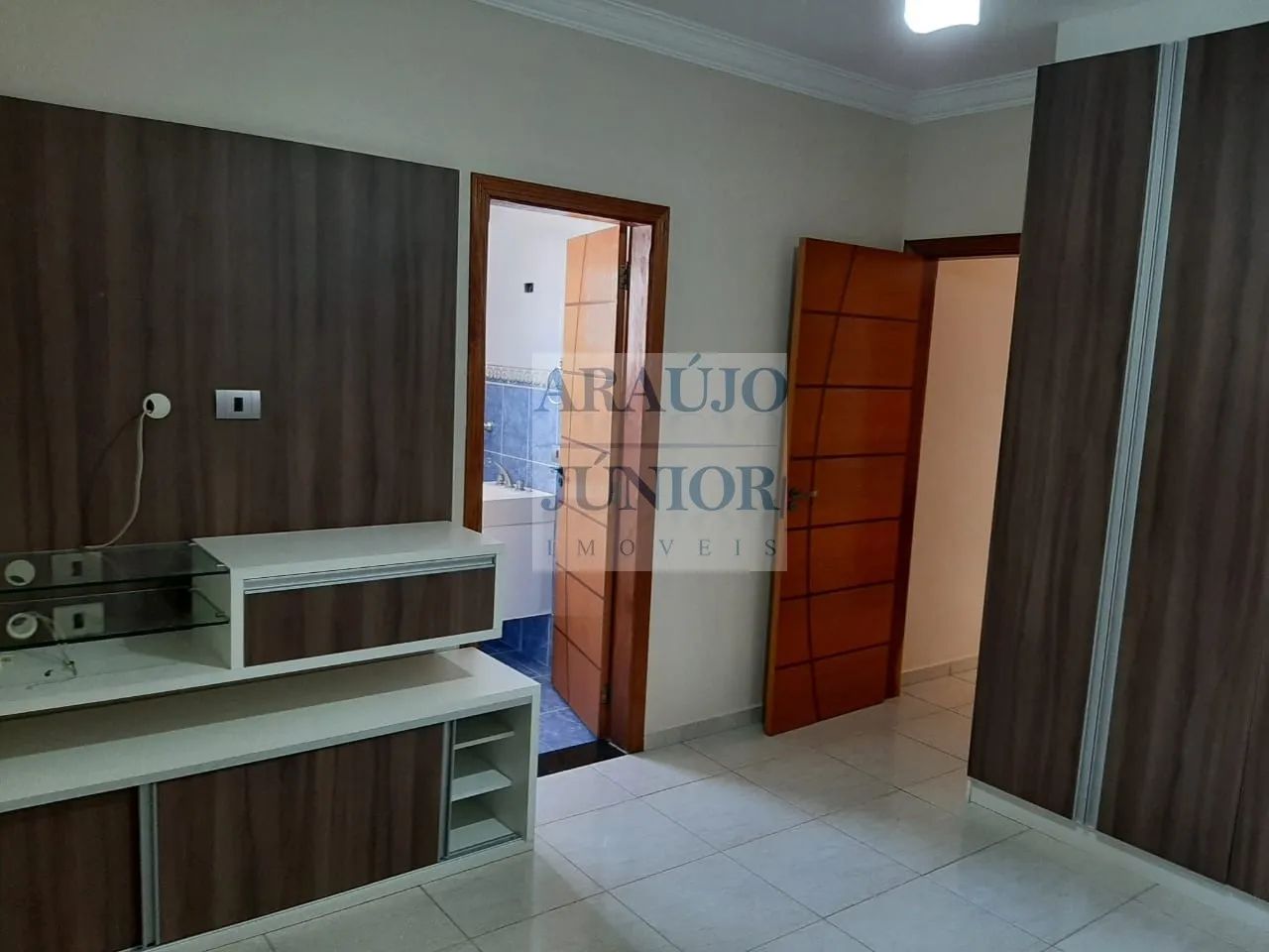 CASA PARA LOCAÇÃO E VENDA NO NOVA CARIOBA - Foto 4