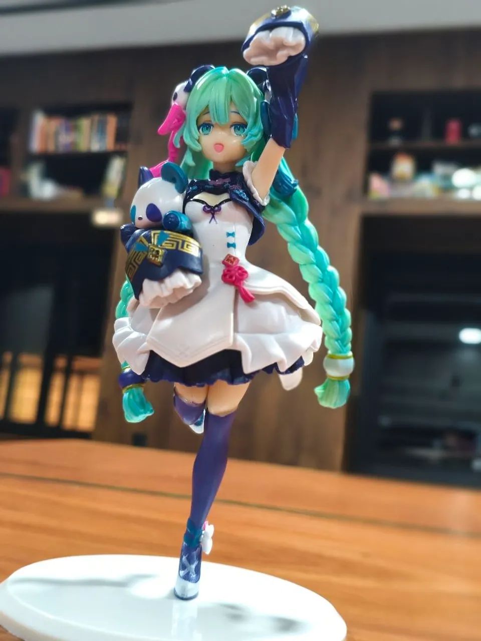 Figure da Hatsune Miku estilo Modern Chine