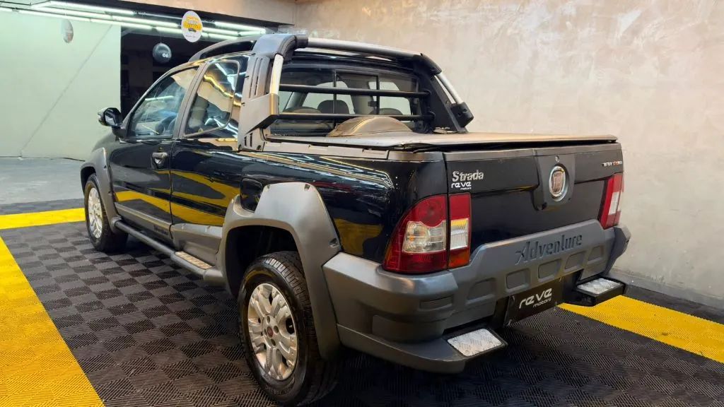 Fiat Strada Adv.ext./ Ext. 1.8 Locker Flex CD 2011 - Foto 5