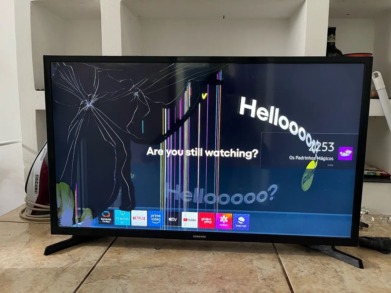 Smart tv Samsung 32 quebrada 
