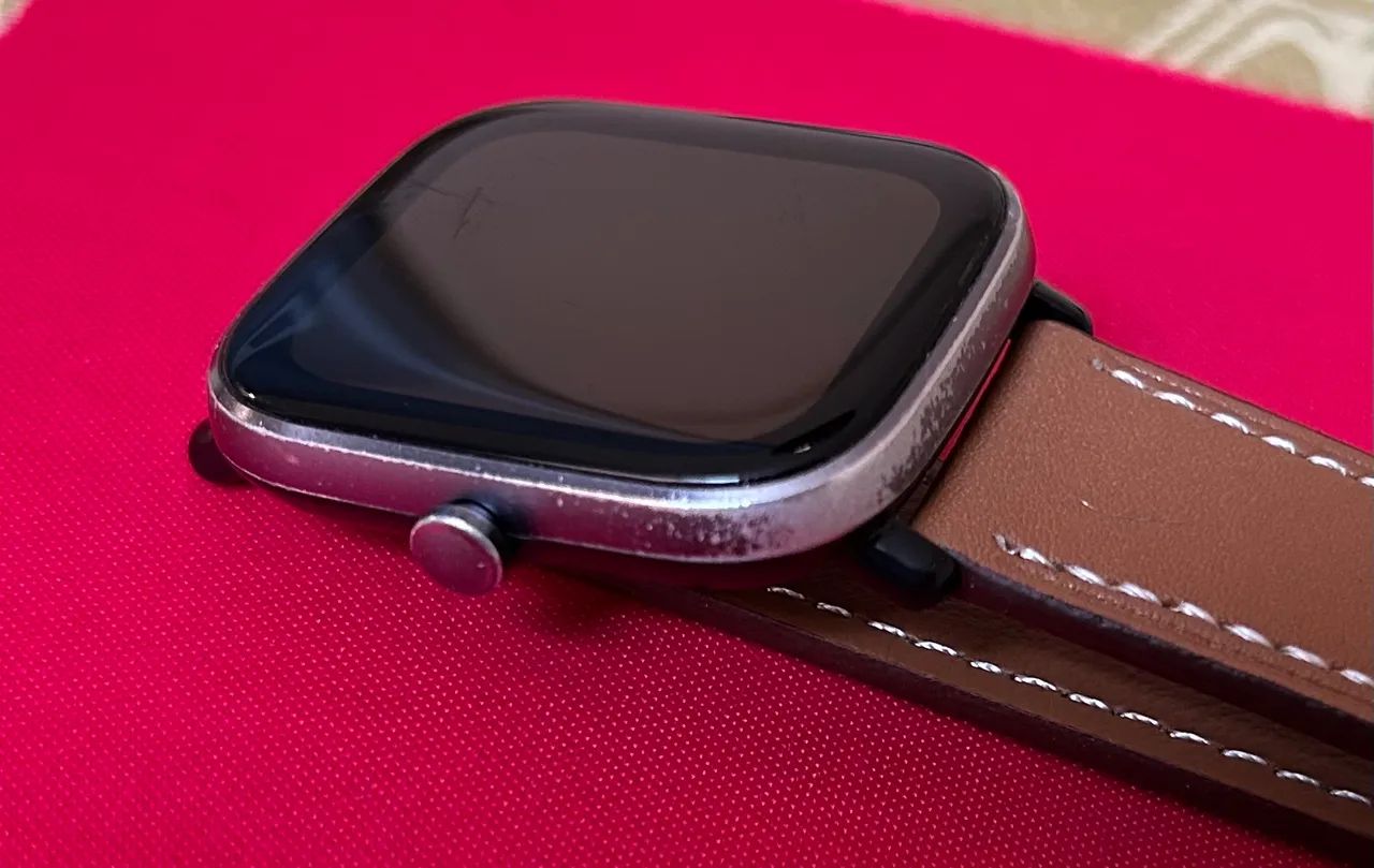 Smartwatch Gts 2 mini, pulseiras e fio de recarga - Foto 2