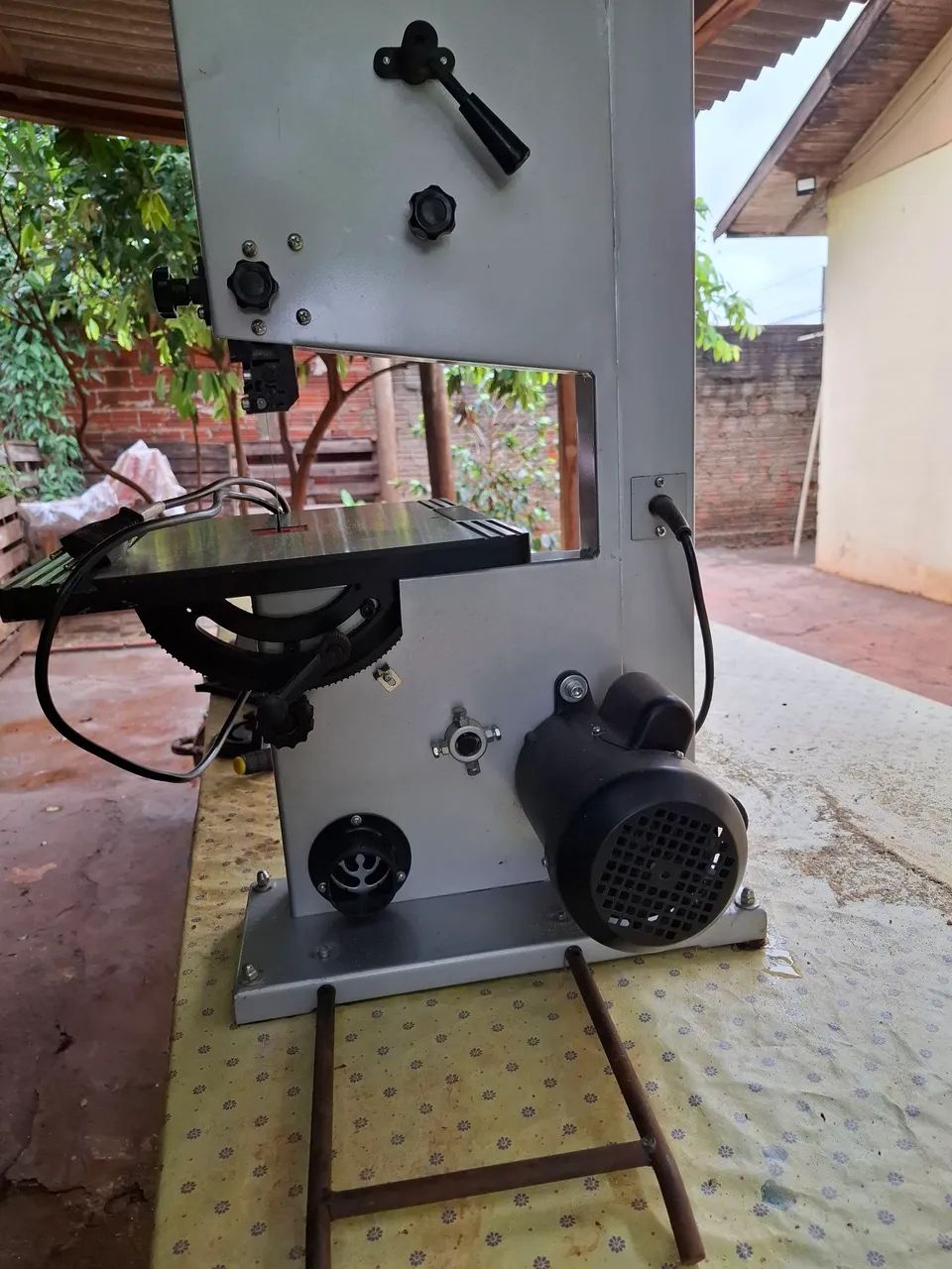Serra de fita 127v marca Gamma - Foto 4