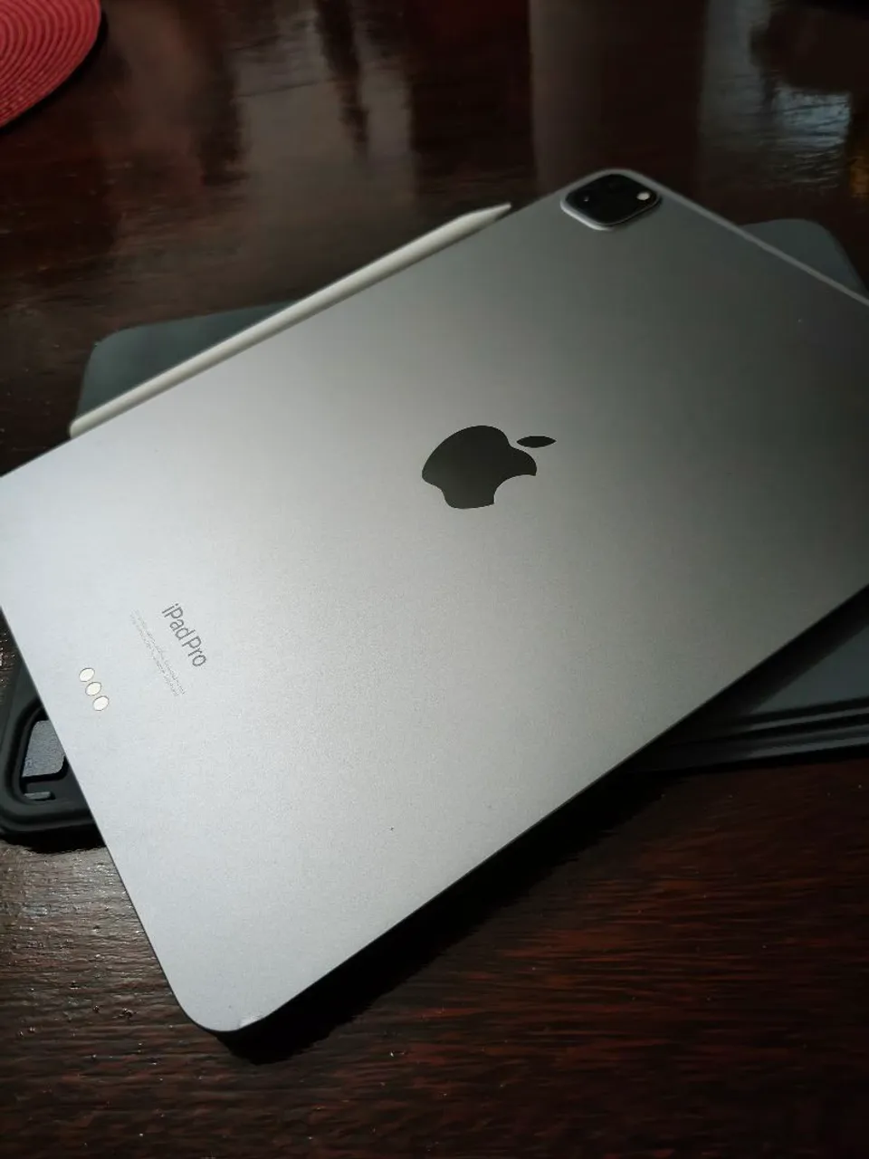 iPad Pro 1 (Modelo MLMX2CL/A - A1673 - Cor Rose Gold) - Tablets e
