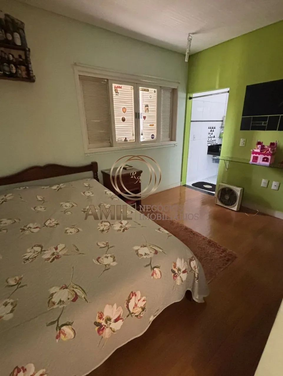 Aluga Sobrado Condomínio, 4 suítes, 6 banheiros, 2 vagas, piscina, Urbanova, São José dos  - Foto 4