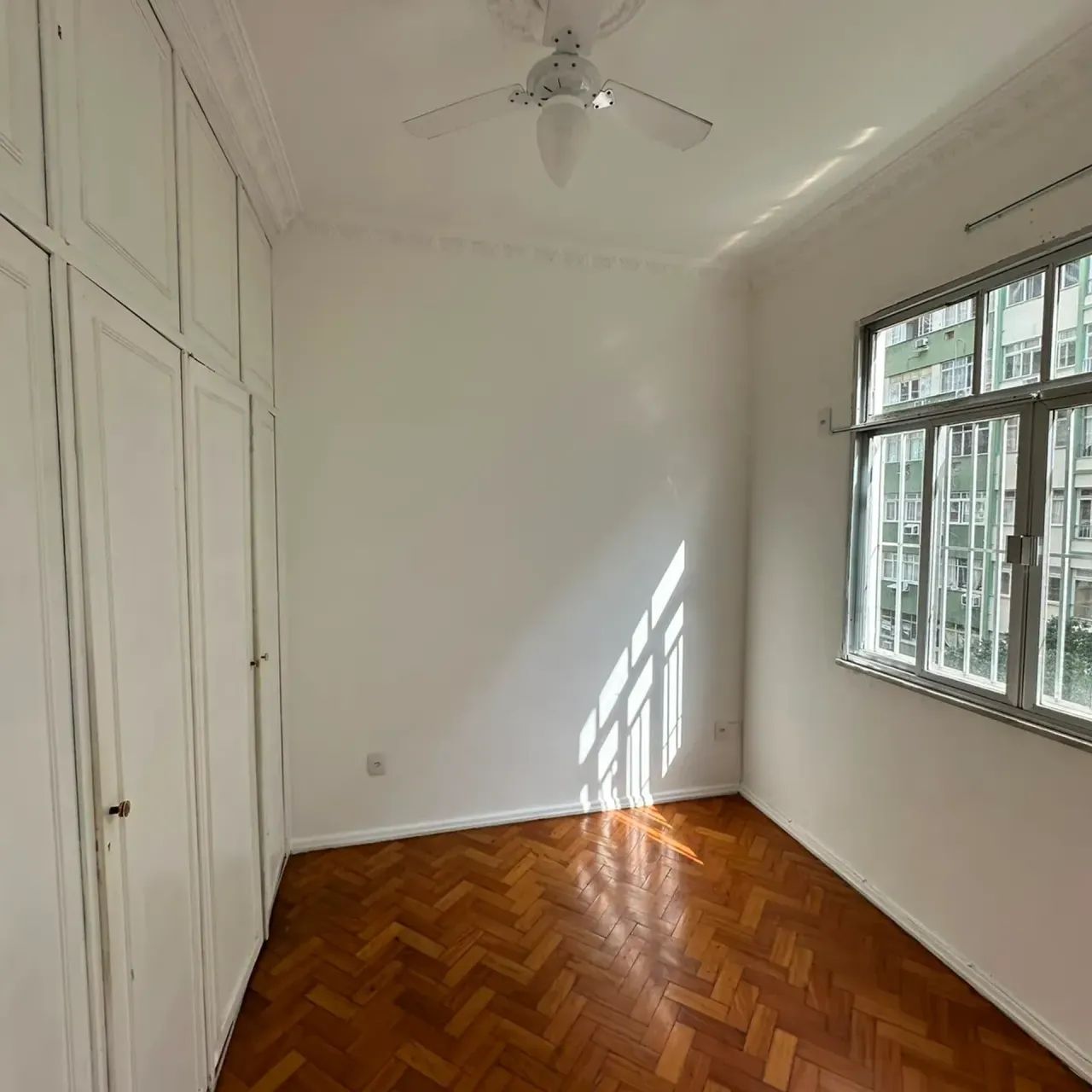 Apartamento amplo e em bom estado. - Foto 4