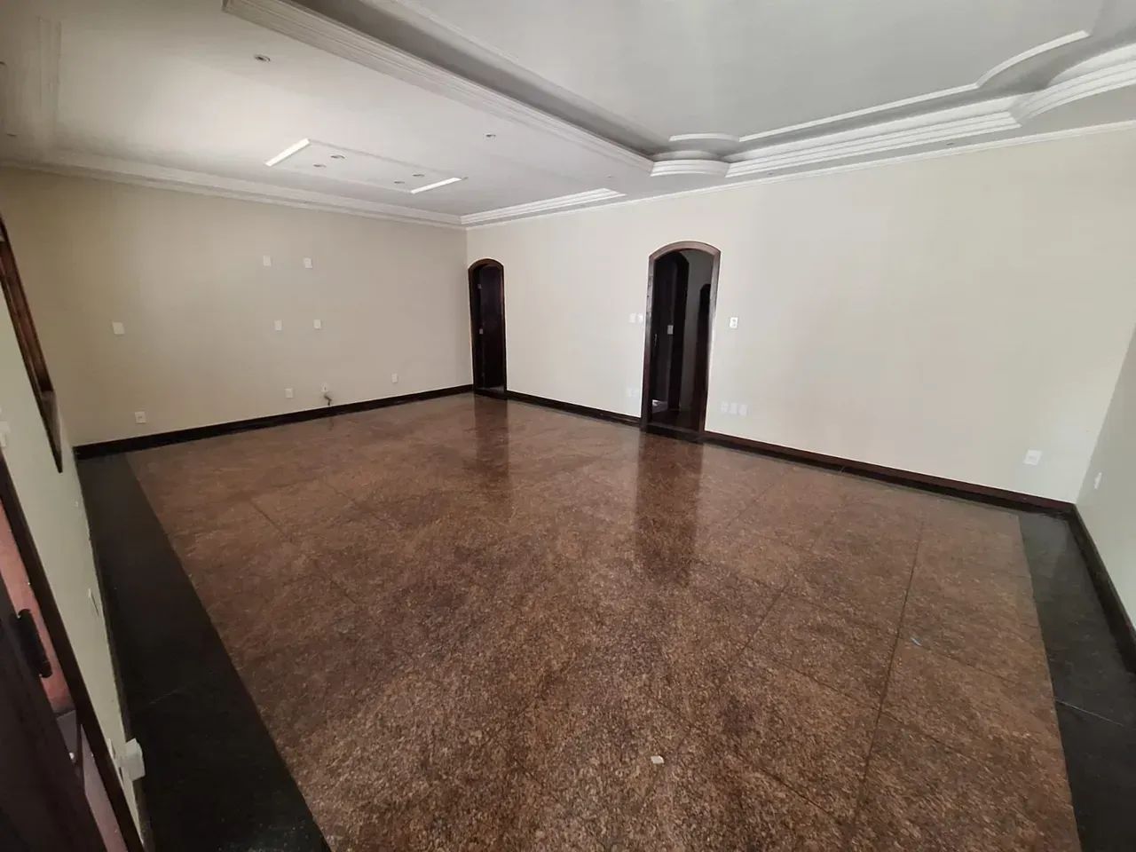 Imóvel para aluguel com 360 metros quadrados com 3 quartos - Foto 4