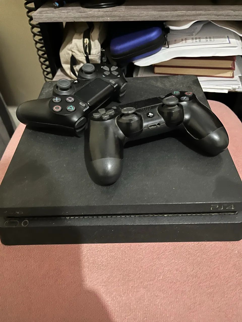 Vende-se Ps4 - Foto 2