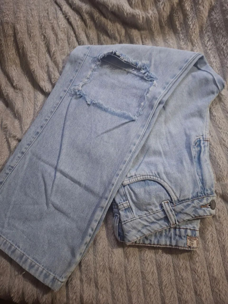 Calça jeans boca larga - Foto 2