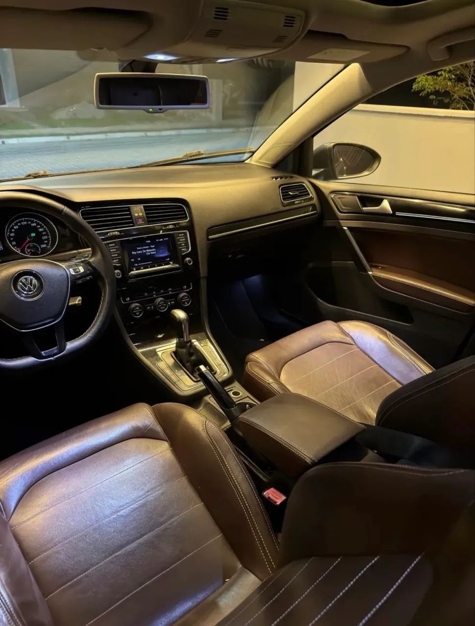 Volkswagen Golf Golf Highline 1.4 TSI 140cv Aut. 2015