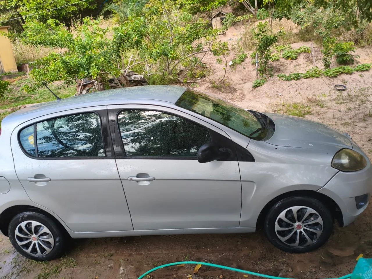 Fiat Palio Palio ATTRACTIVE 1.0 EVO Fire Flex 8v 5p 2013