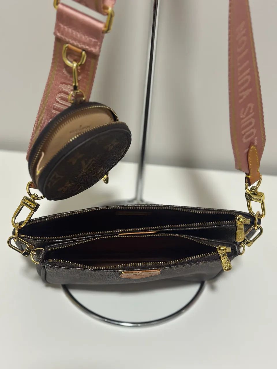 Bolsa Louis Vuitton multi pochete  - Foto 4