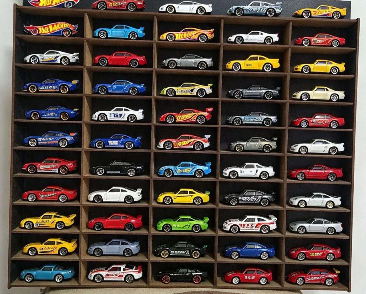 Painel de Hot Wheels de 50 nichos  - Foto 3