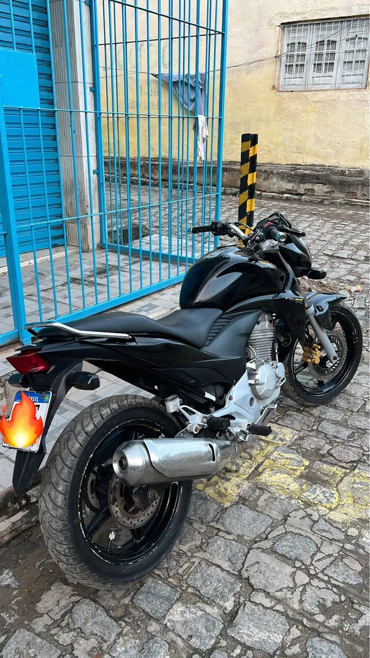 Vendo cb 300r 2013  - Foto 2