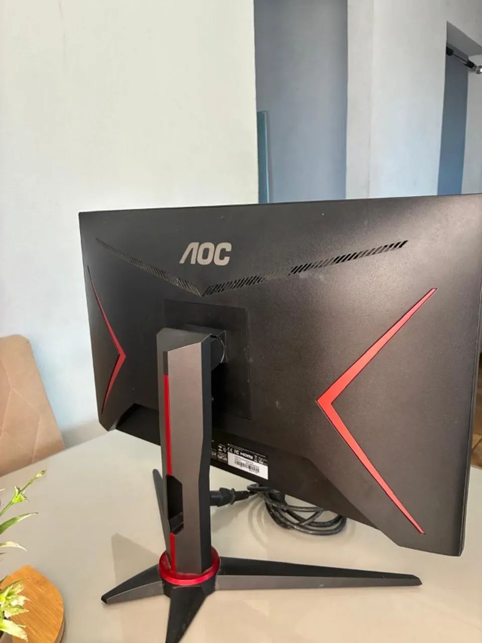 Monitor AOC Viper 24 Full HD 165 Hz, 1ms, FreeSync, HDMI e DP - Foto 2