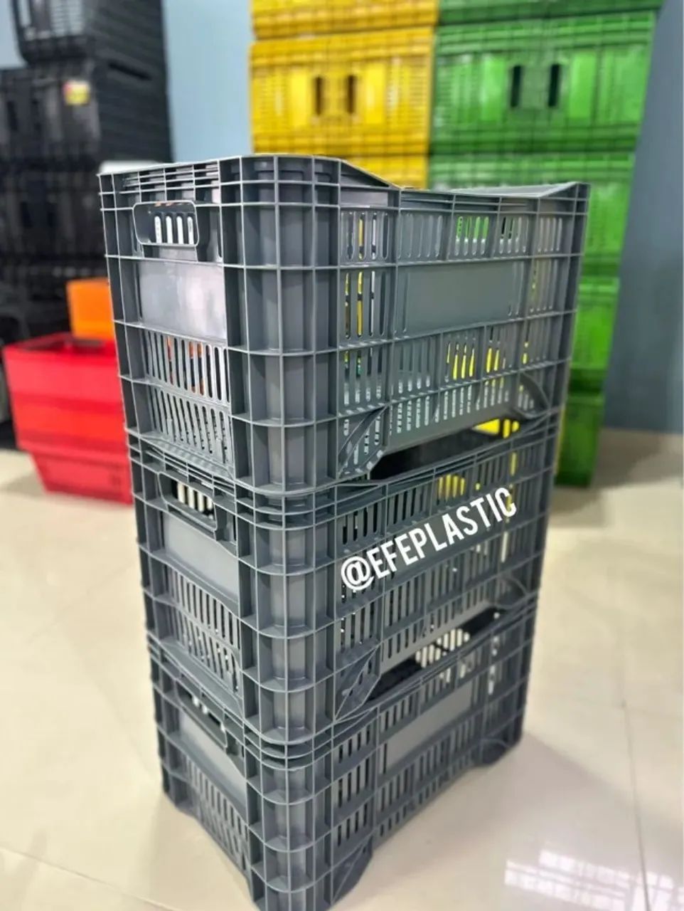 Caixa plástica Agrícola supermercado 