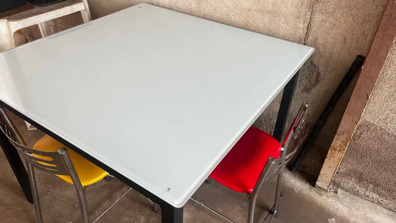 Mesa de vidro 