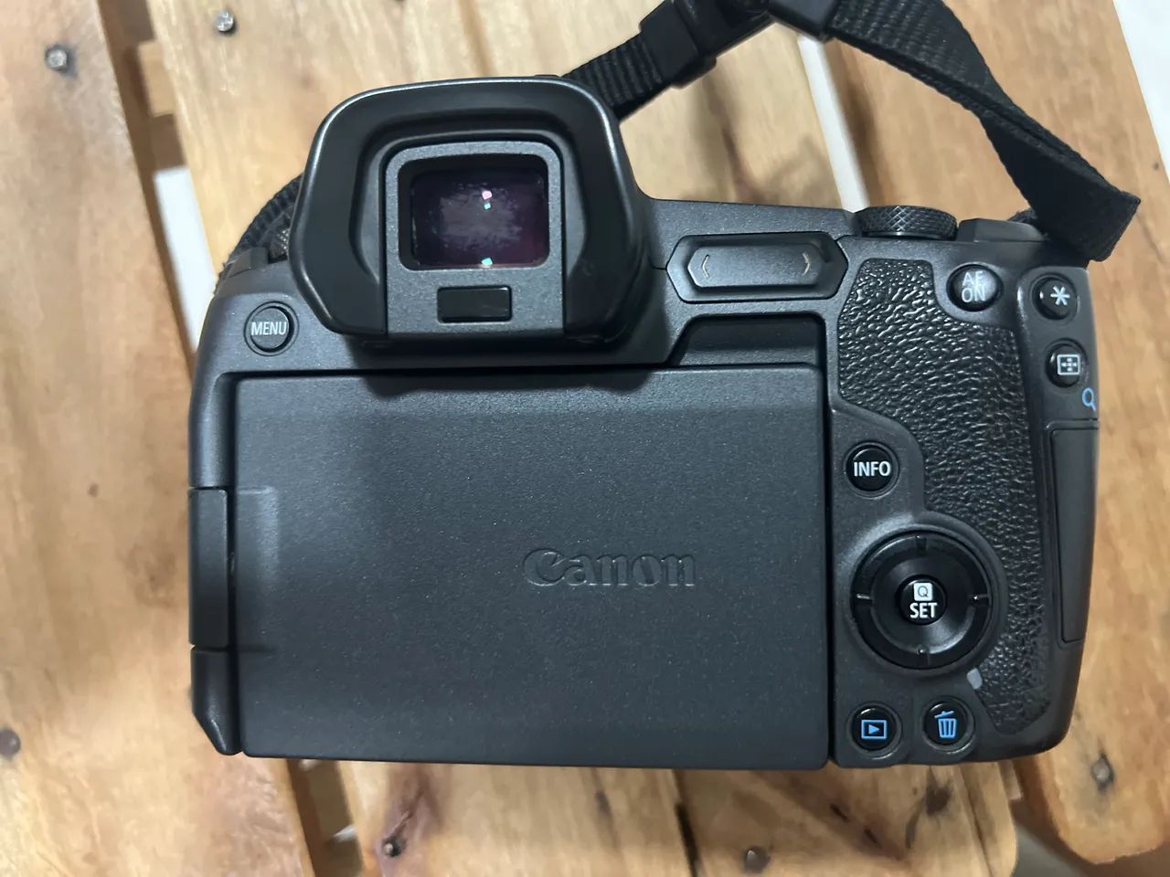 CÂMERA CANON EOS R - Foto 2