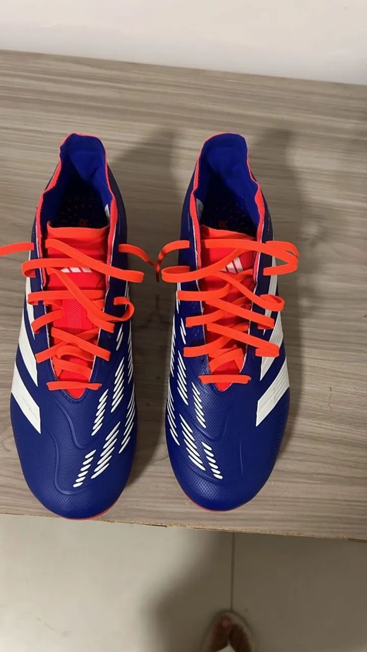 Chuteira PREDATOR LEAGUE profissional, tamanho 40 - Calçados