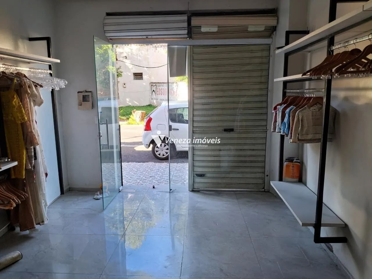 Sala comercial pronta mobiliada para aluguel no Centro - Foto 4