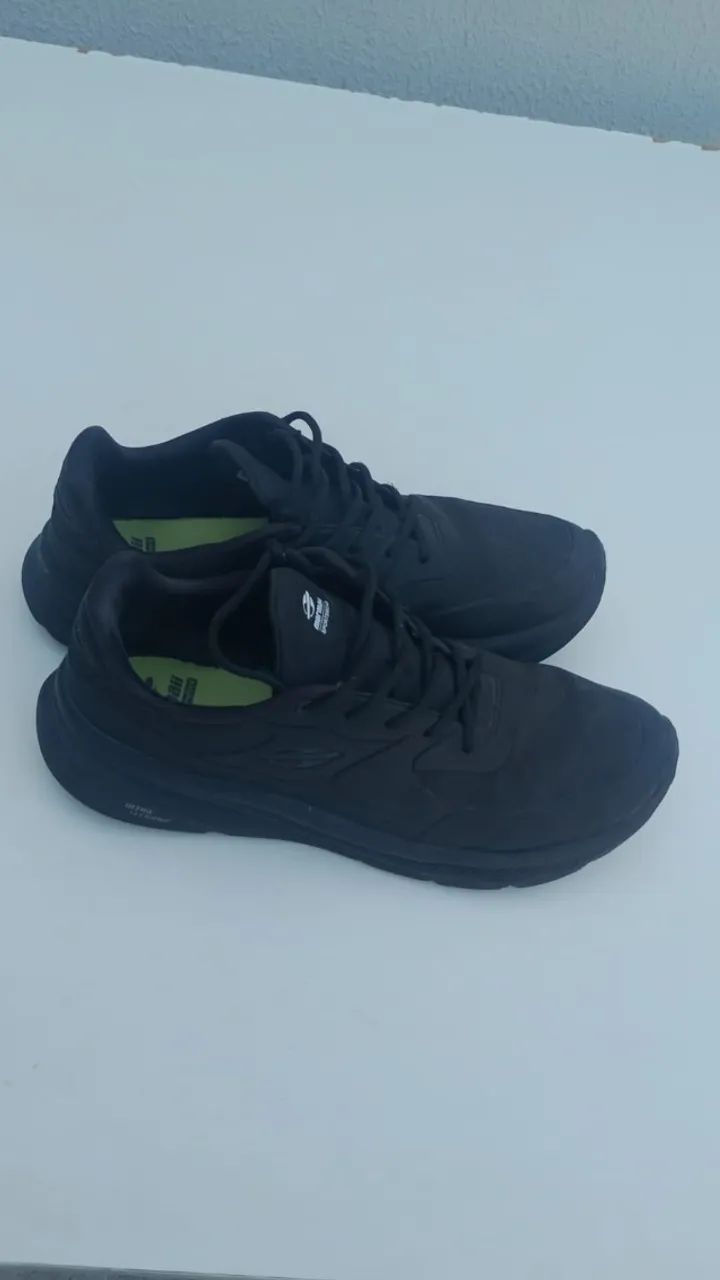 Tenis MORMAI