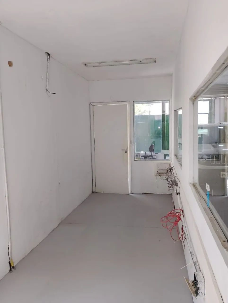 Galpão comercial com casa anexa independente  - Foto 4