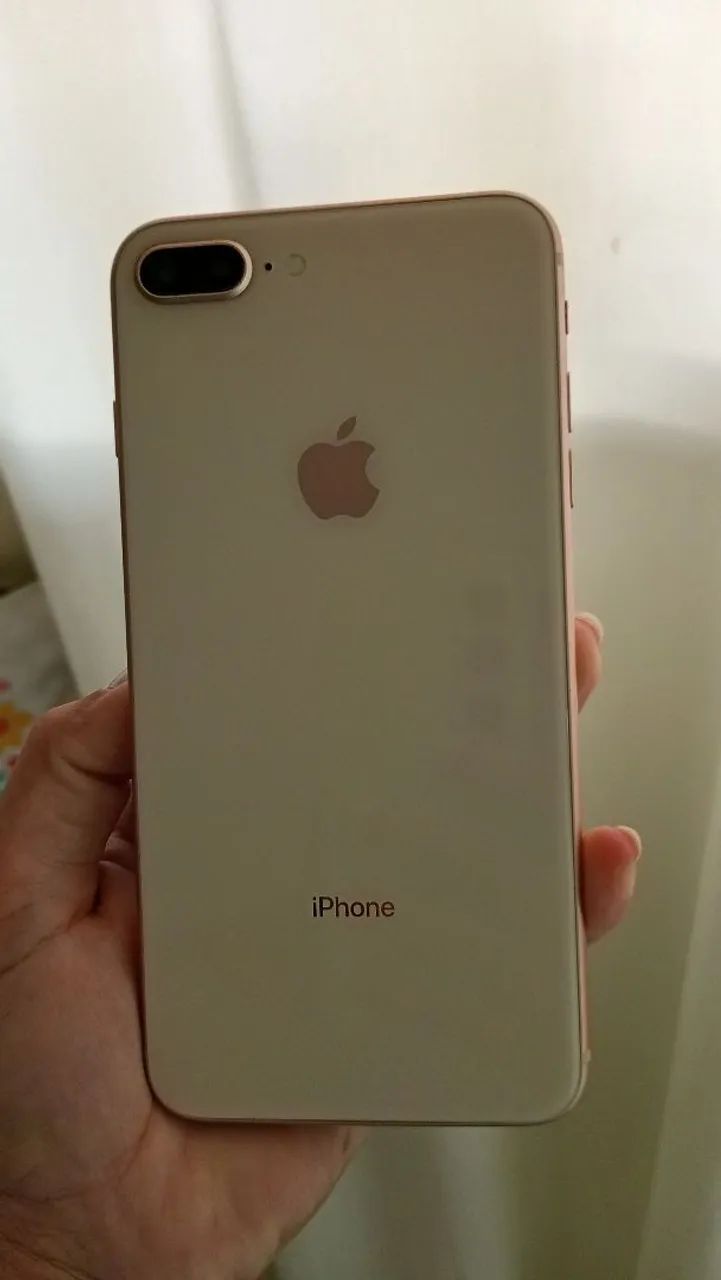 iPhone semi-novo rose 8 plus 64GB - Foto 2