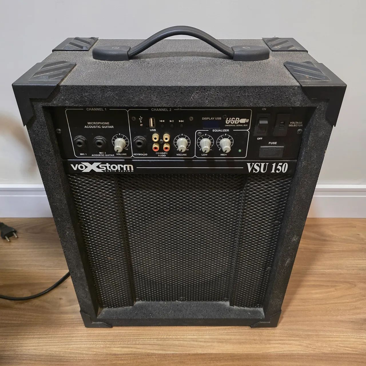 Caixa amplificada Vox Storm VSU150 Guitarra Microfone com USB - Foto 2