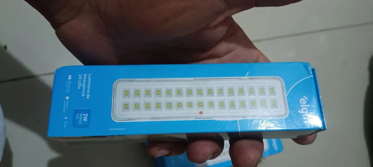 Lâmpada solar e de emergência  - Foto 5