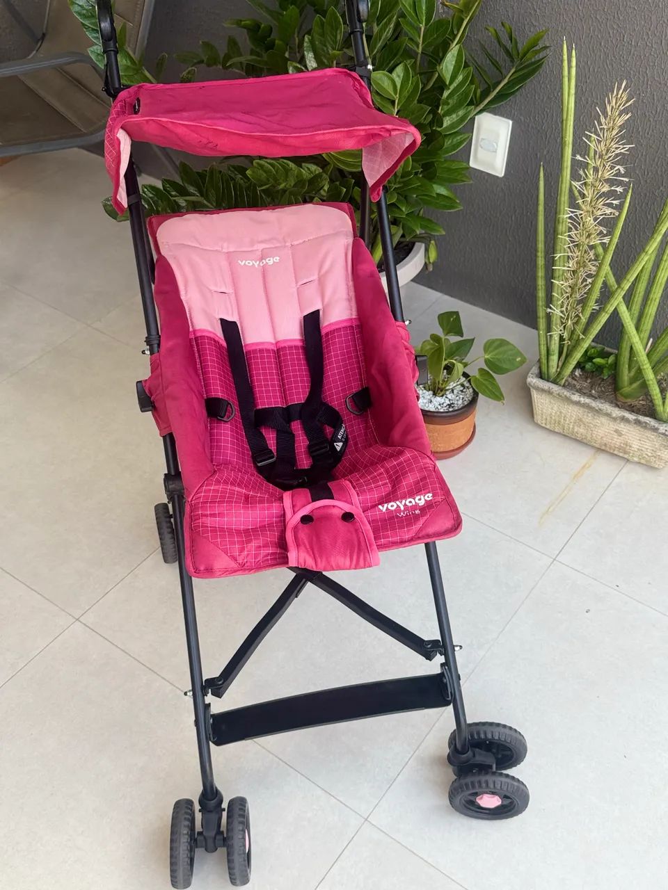 Carrinho de bebê guarda chuva reclinável  - Foto 3