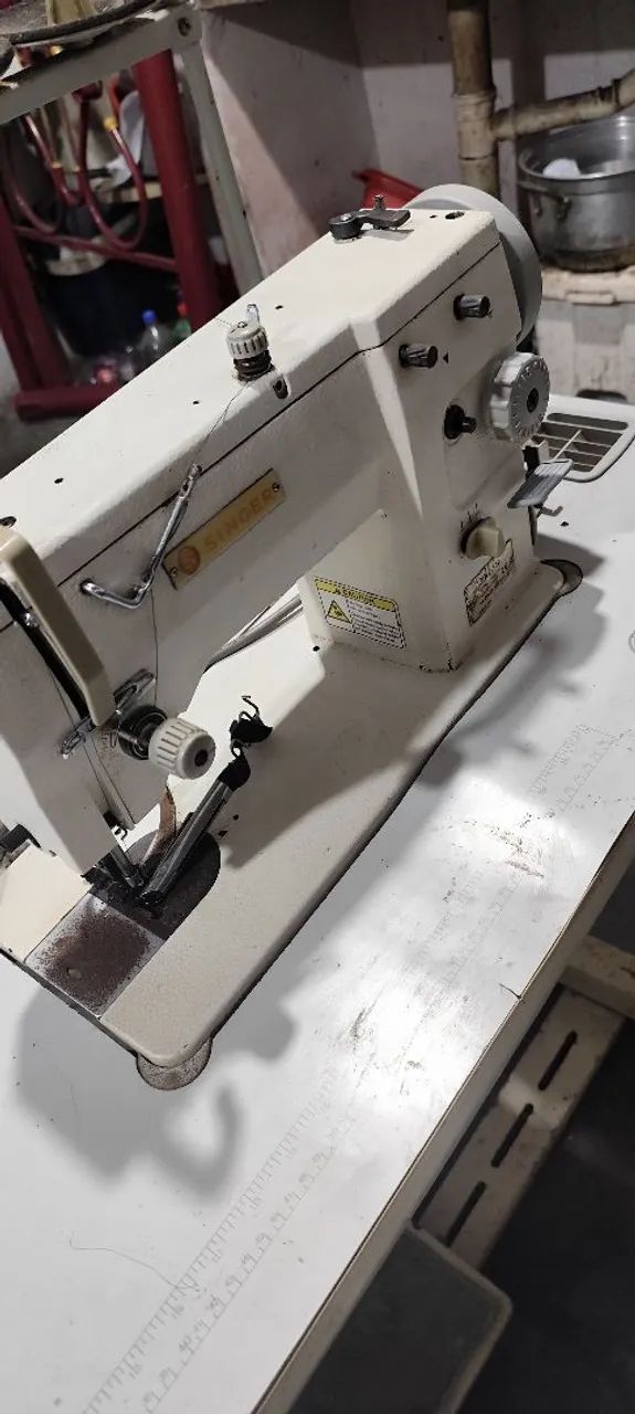 Máquina de Costura Industrial Singer - Foto 4
