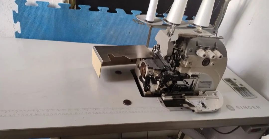 Máquina de Costura Overloque  - Foto 4
