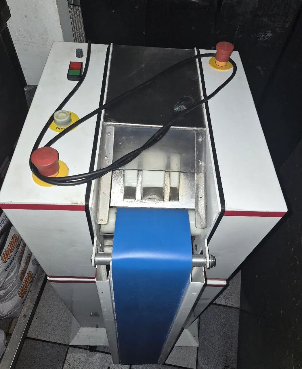 MODELADORA VOLUMÉTRICA 