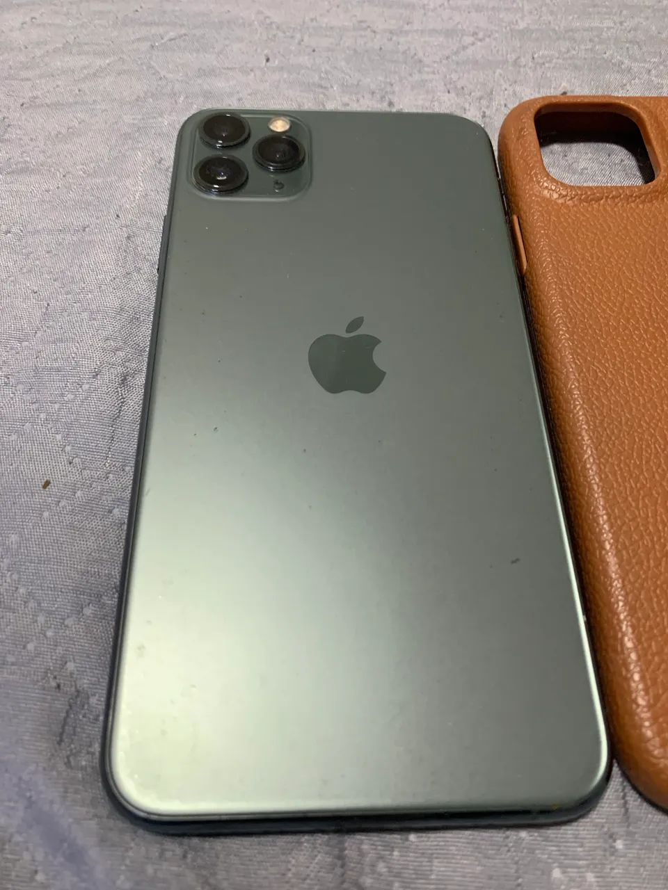 iPhone 11 Pro Max 256gb verde meia lua .  - Foto 2