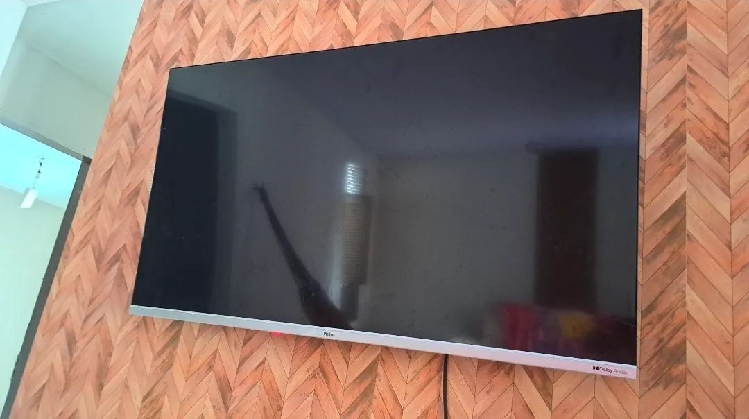SMART TV PHILCO 43 POLEGADAS  - Foto 4