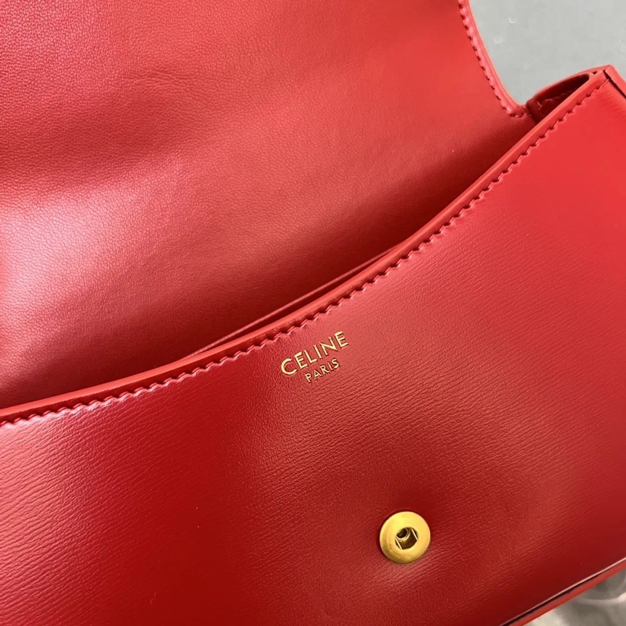 Bolsa Celine Vermelha em Couro  - Foto 3