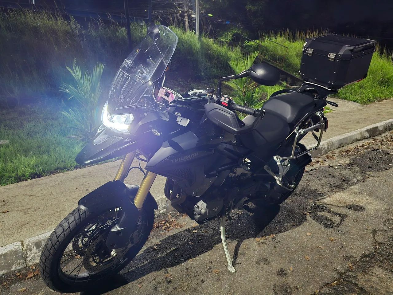 Triumph 1200 Rally Black Edition 2026 - 1496484318 | OLX