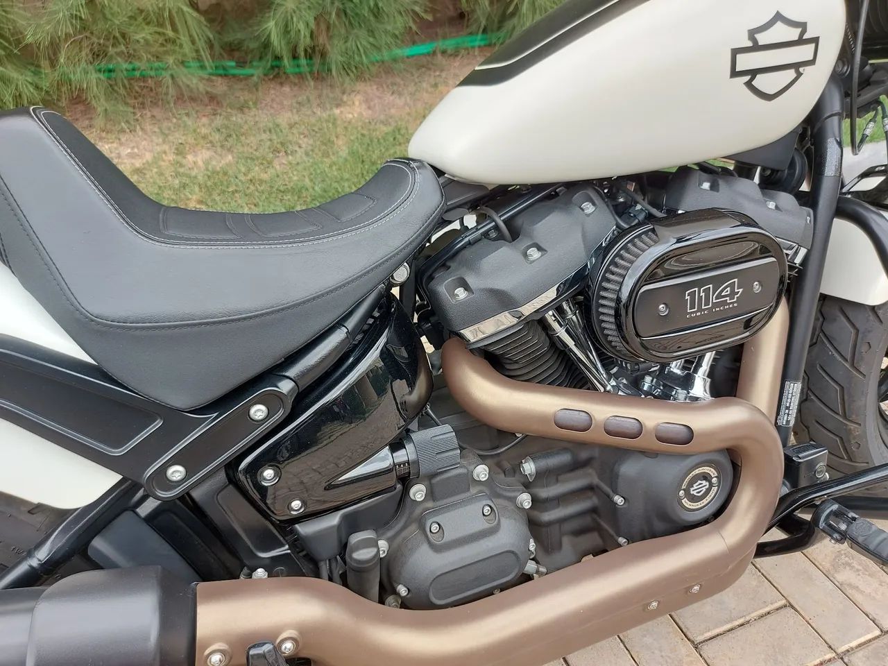 FAT BOB 114 19/19 BRANCA - Foto 12