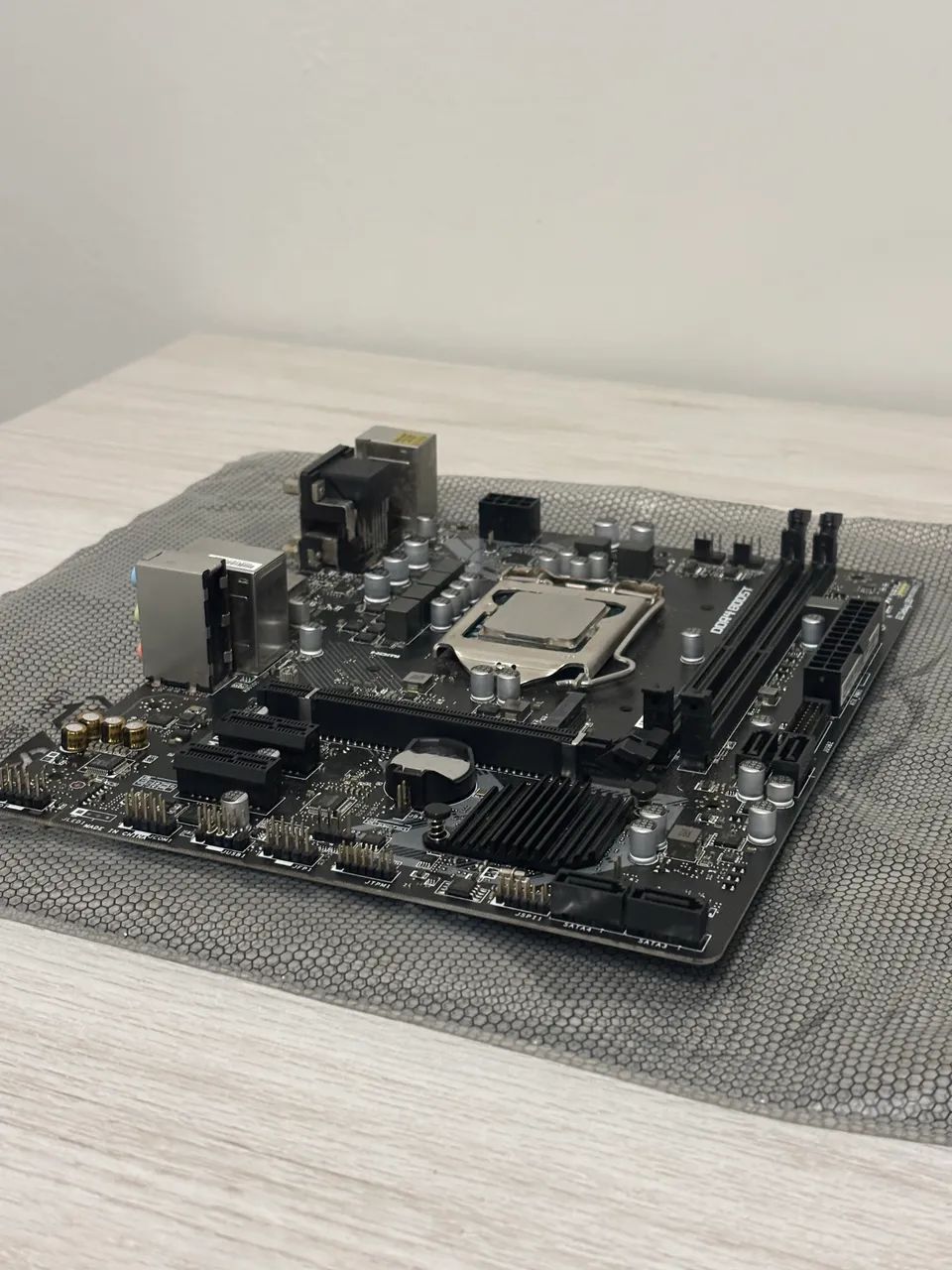 Processador Intel i5 9400F + H310M MSI
