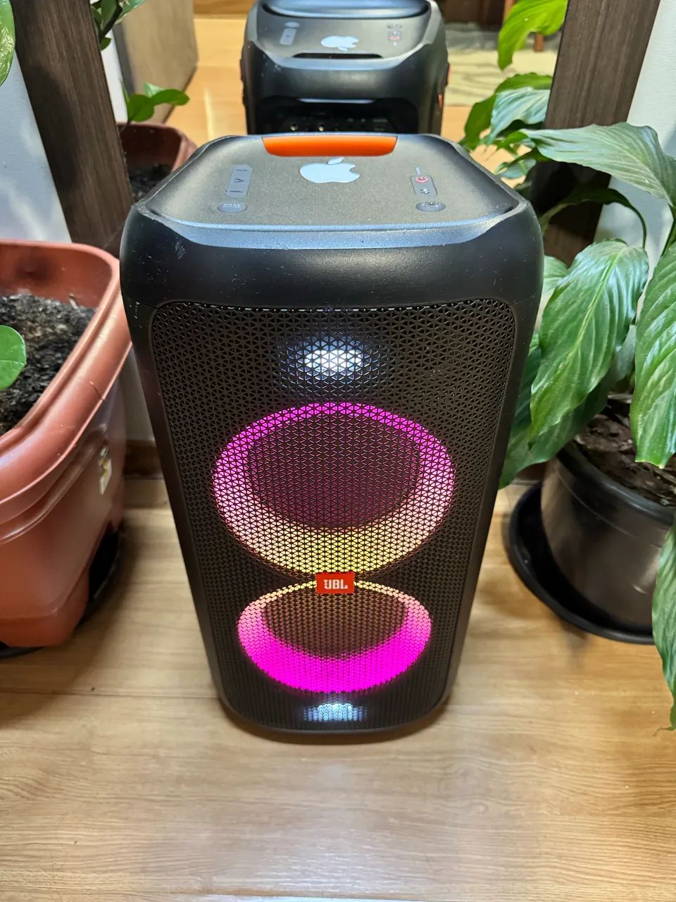JBL Partybox 100