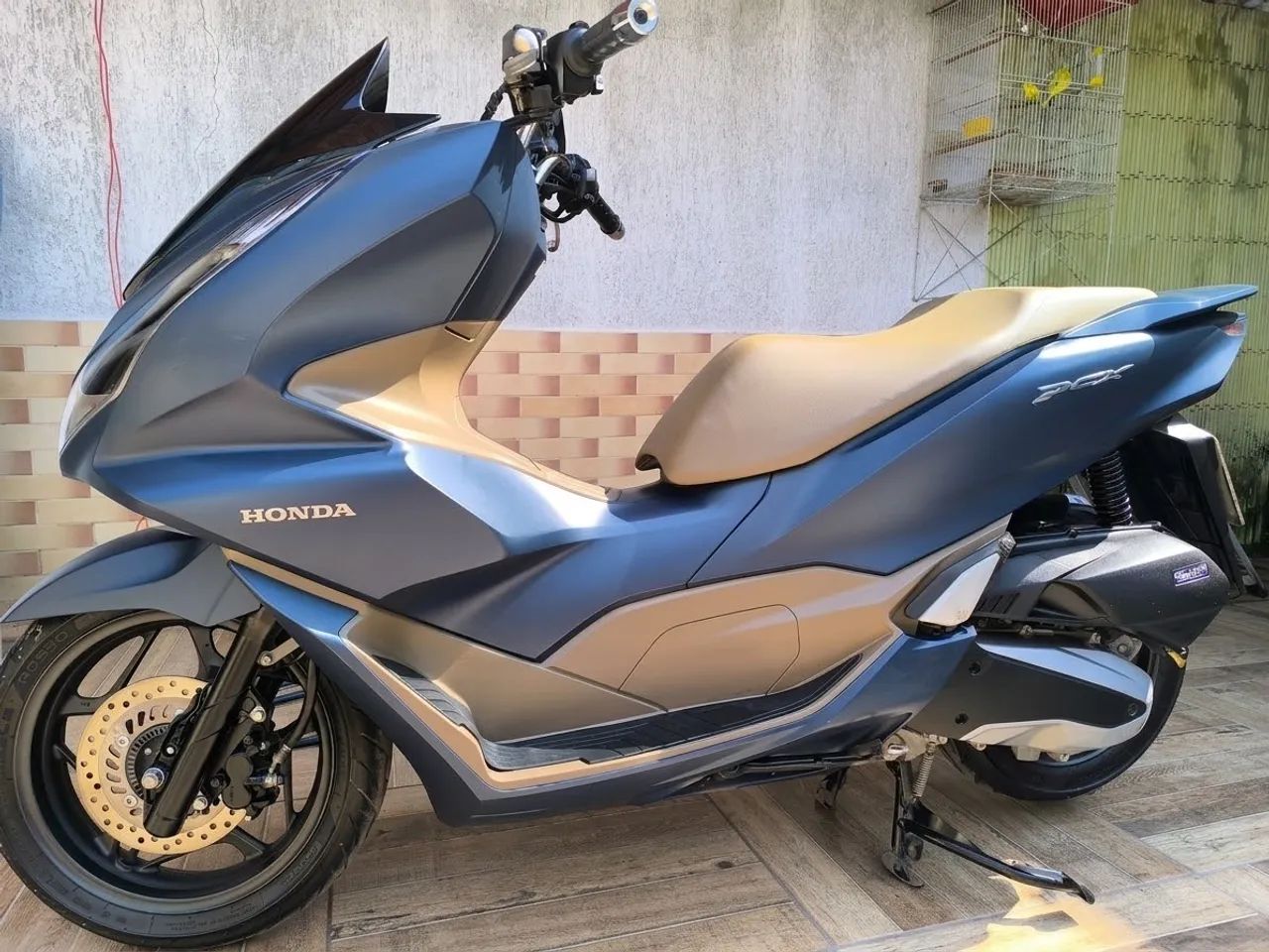 PCX DLX 17.999 - Foto 3