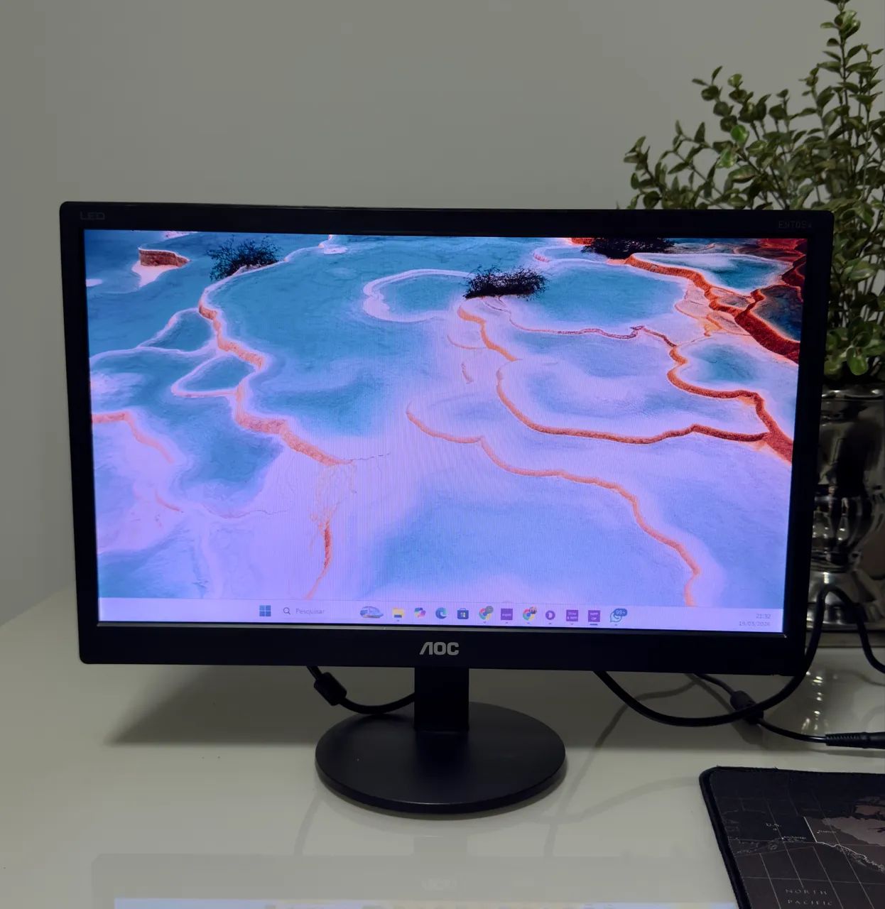 Monitor AOC LED 18,5 E970SWNL - 60Hz | Ótimo Estado