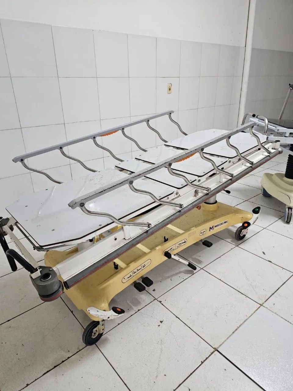 Cama hospitalar (2 modelos)  - Foto 3