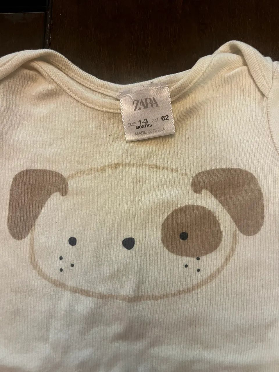 Bodies Zara kit com 4 un Unissex bebe 1-3 meses - Foto 4