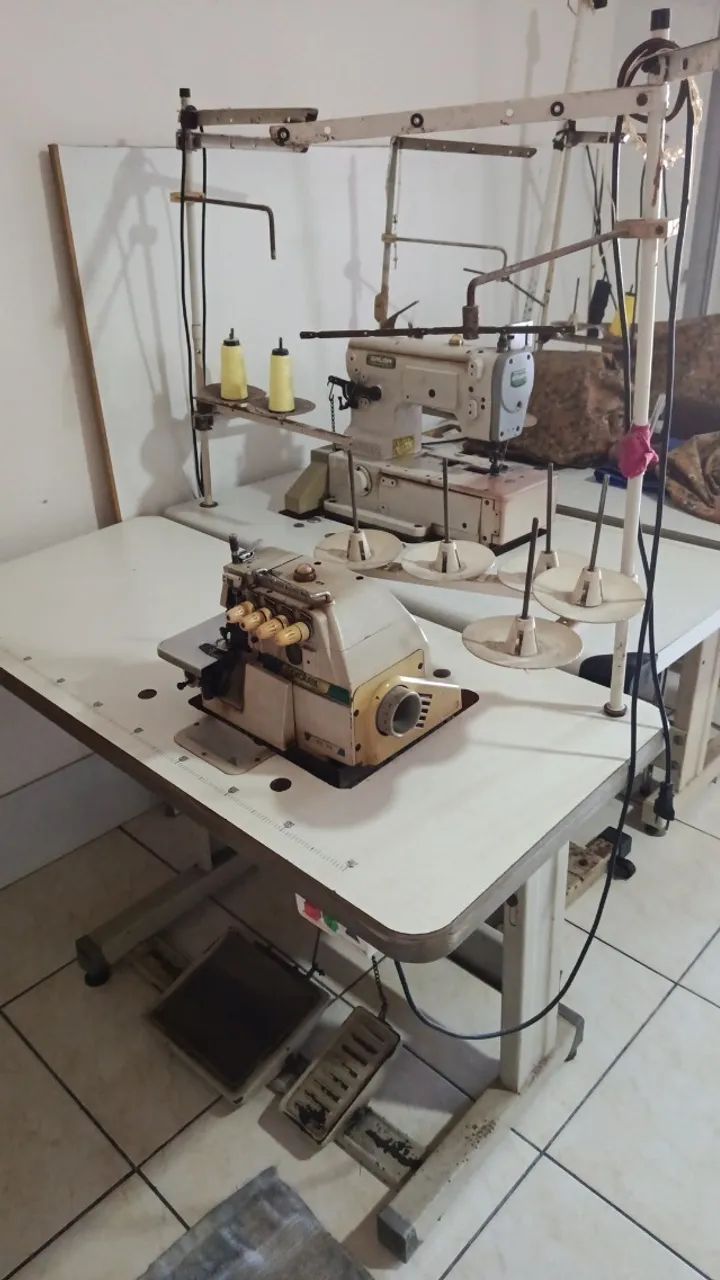 Máquina de costura profissional  - Foto 2
