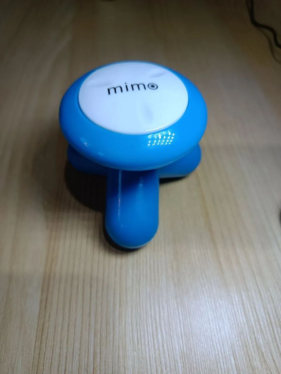 Mini massageador elétrico 