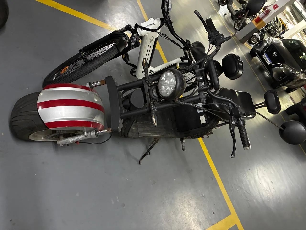 Scooter elétrica usada - Foto 4
