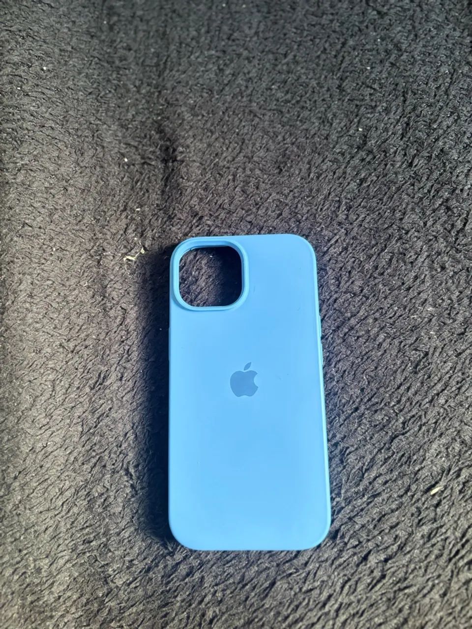 Capinha azul iphone 15