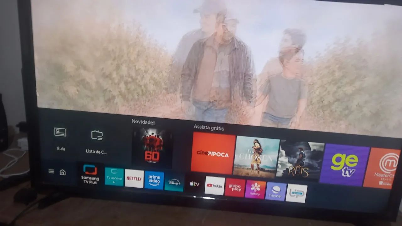 Vende-se uma TV Samsung 43 polegadas smart tudo funcionando - Foto 5