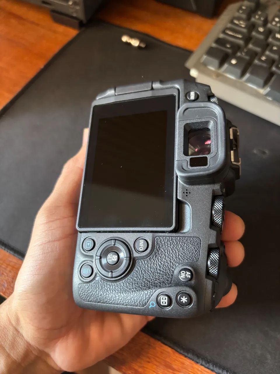 CANON RP MUITO NOVA